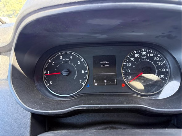 DACIA Duster 1.5 Blue dCi 115ch Prestige 4x4 - Miniature 27