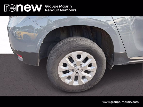 DACIA Duster 1.3 TCe 130ch FAP Expression 4x2 - Miniature 33