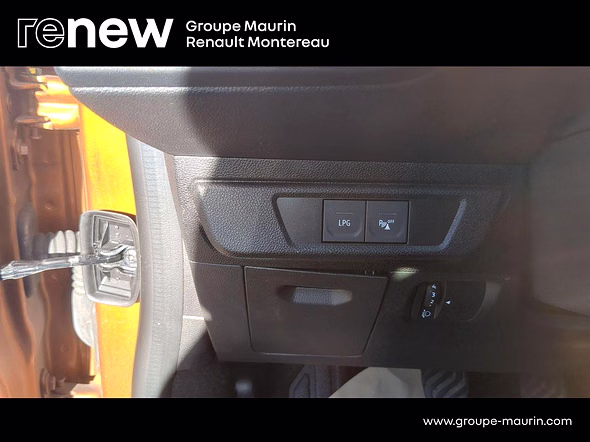 DACIA Sandero 1.0 ECO-G 100ch Stepway Confort - Miniature 22