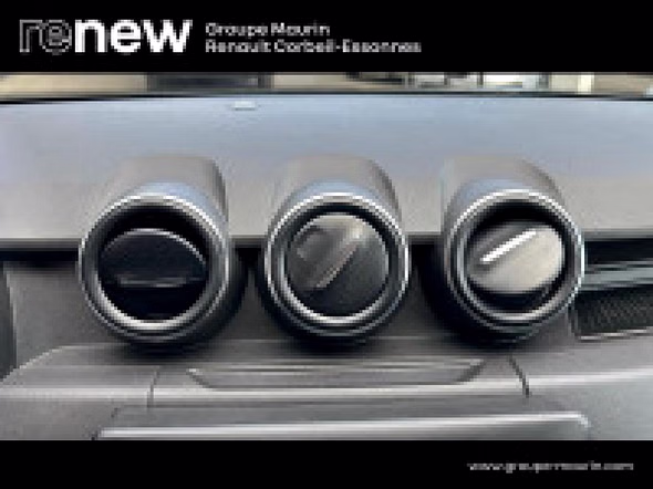 DACIA Duster 1.5 dCi 110ch Prestige 4X2 - Miniature 17