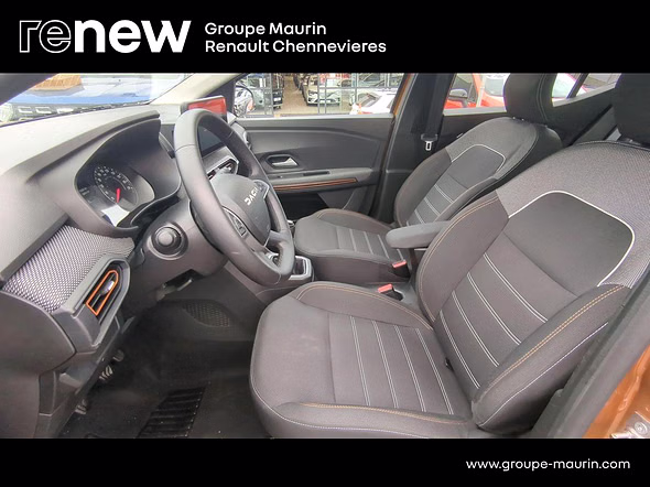 DACIA Sandero 1.0 TCe 90ch Stepway Expression - Miniature 18