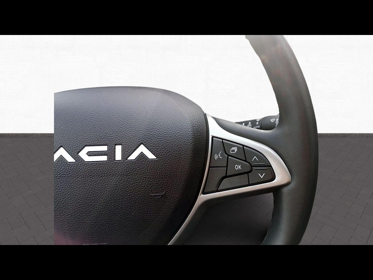 DACIA Sandero 1.0 TCe 90ch Stepway Expression - Photo 19