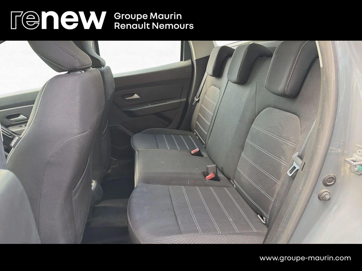 DACIA Duster 1.3 TCe 130ch FAP Expression 4x2 - Photo 28