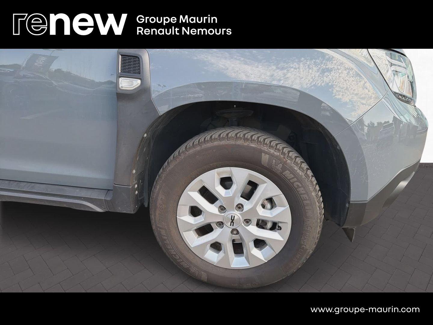 DACIA Duster 1.3 TCe 130ch FAP Expression 4x2 - Photo 32