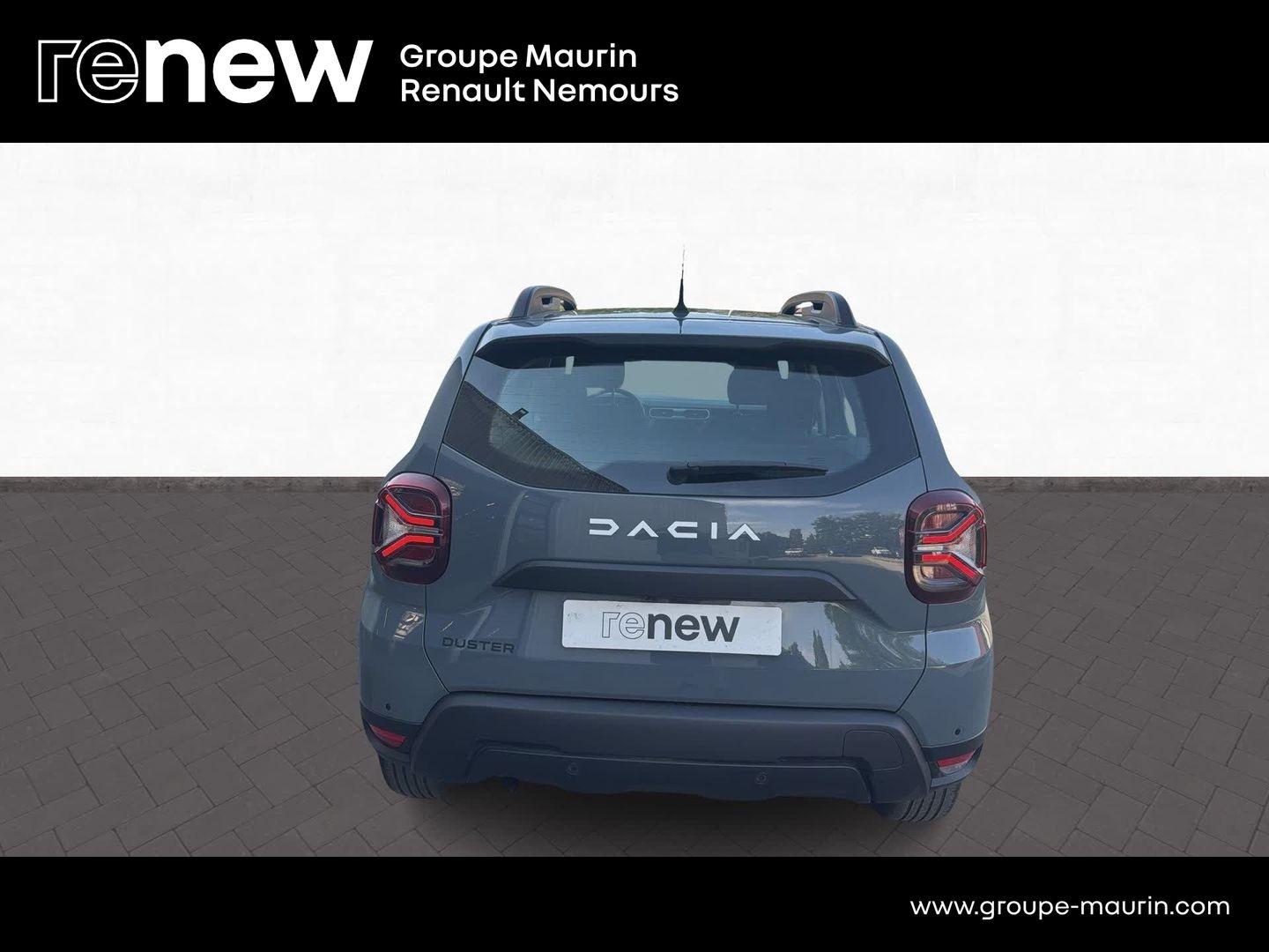 DACIA Duster 1.3 TCe 130ch FAP Expression 4x2 - Photo 11