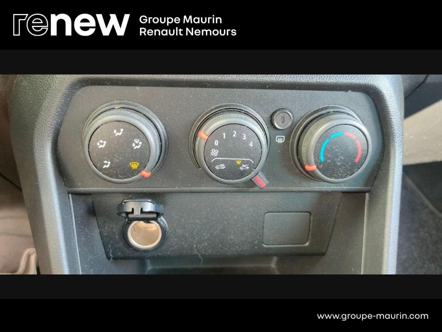 DACIA Sandero 1.0 ECO-G 100ch Essential - Photo 25