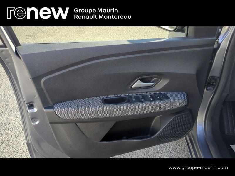 DACIA Sandero 1.0 TCe 90ch Expression -24 - Photo 21