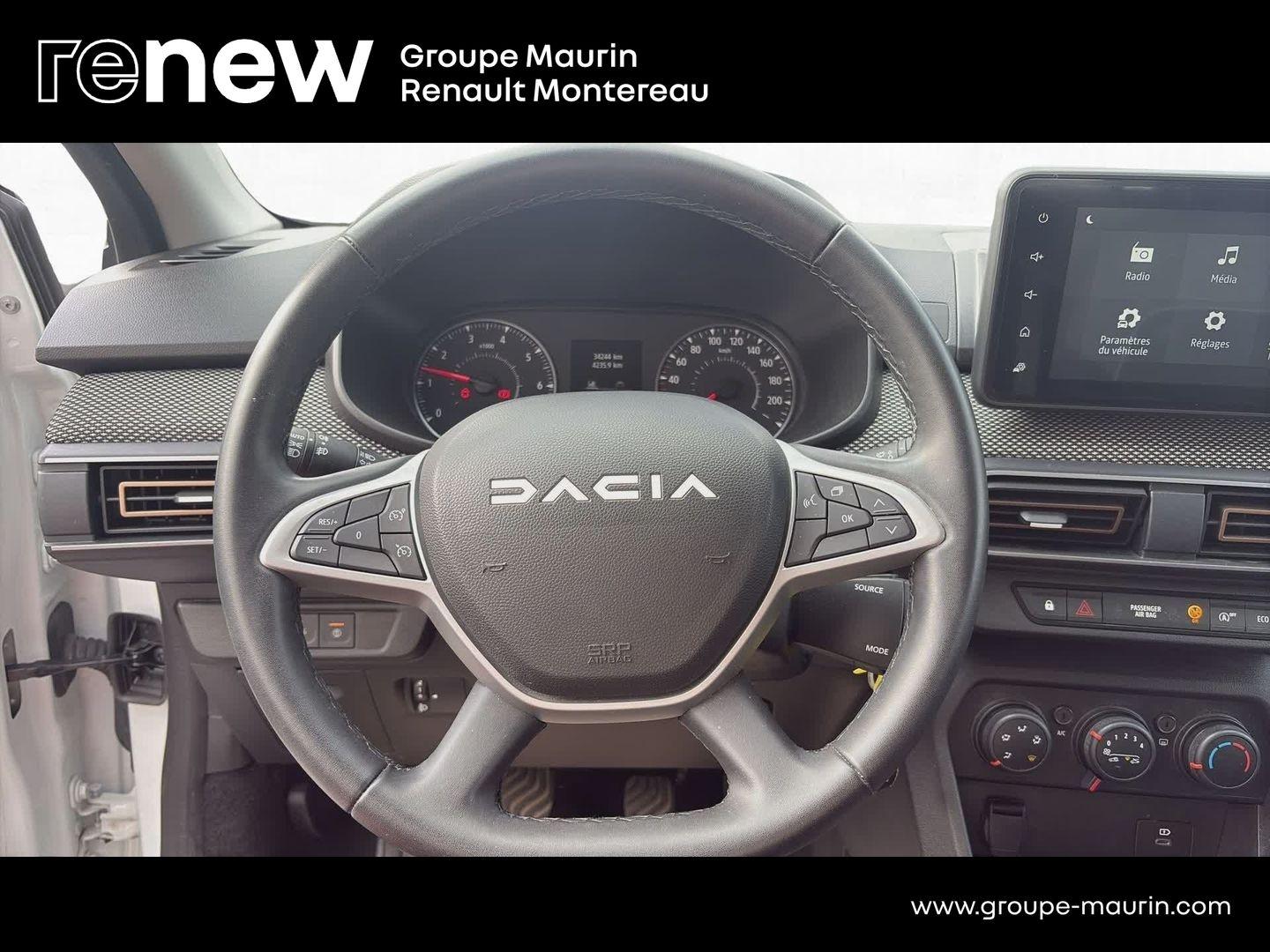 DACIA Sandero 1.0 ECO-G 100ch Stepway Expression - Photo 22