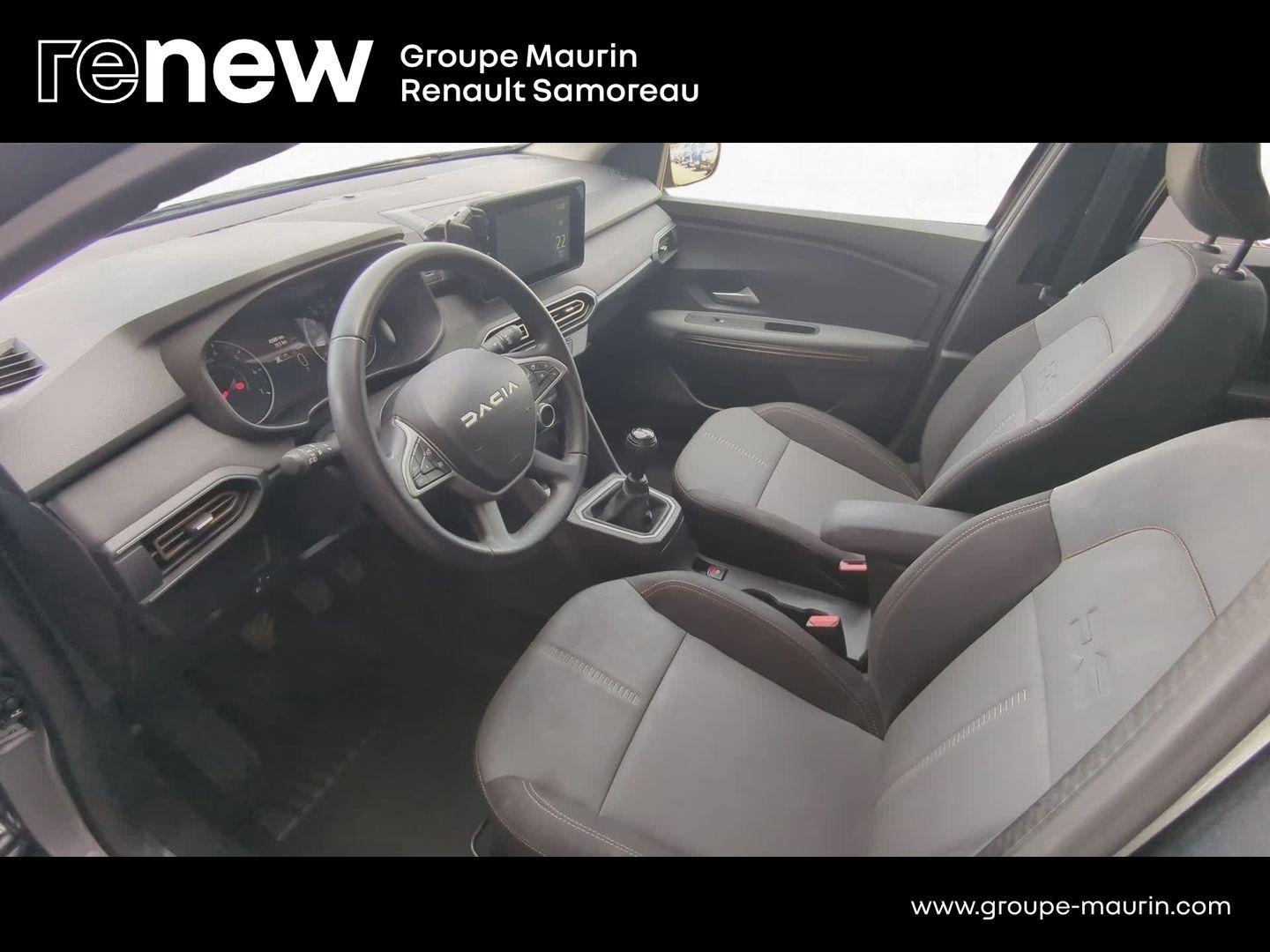 DACIA Jogger 1.0 TCe 110ch Extreme+ 7 places - Photo 11