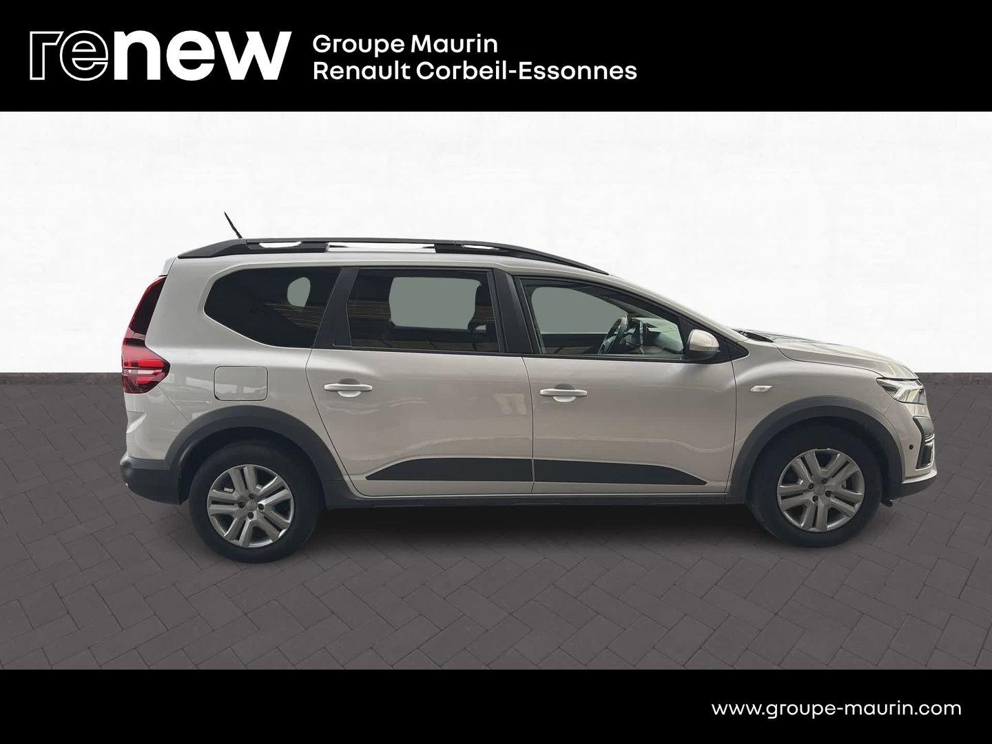 DACIA Jogger 1.0 TCe 110ch Expression 7 places - Photo 6