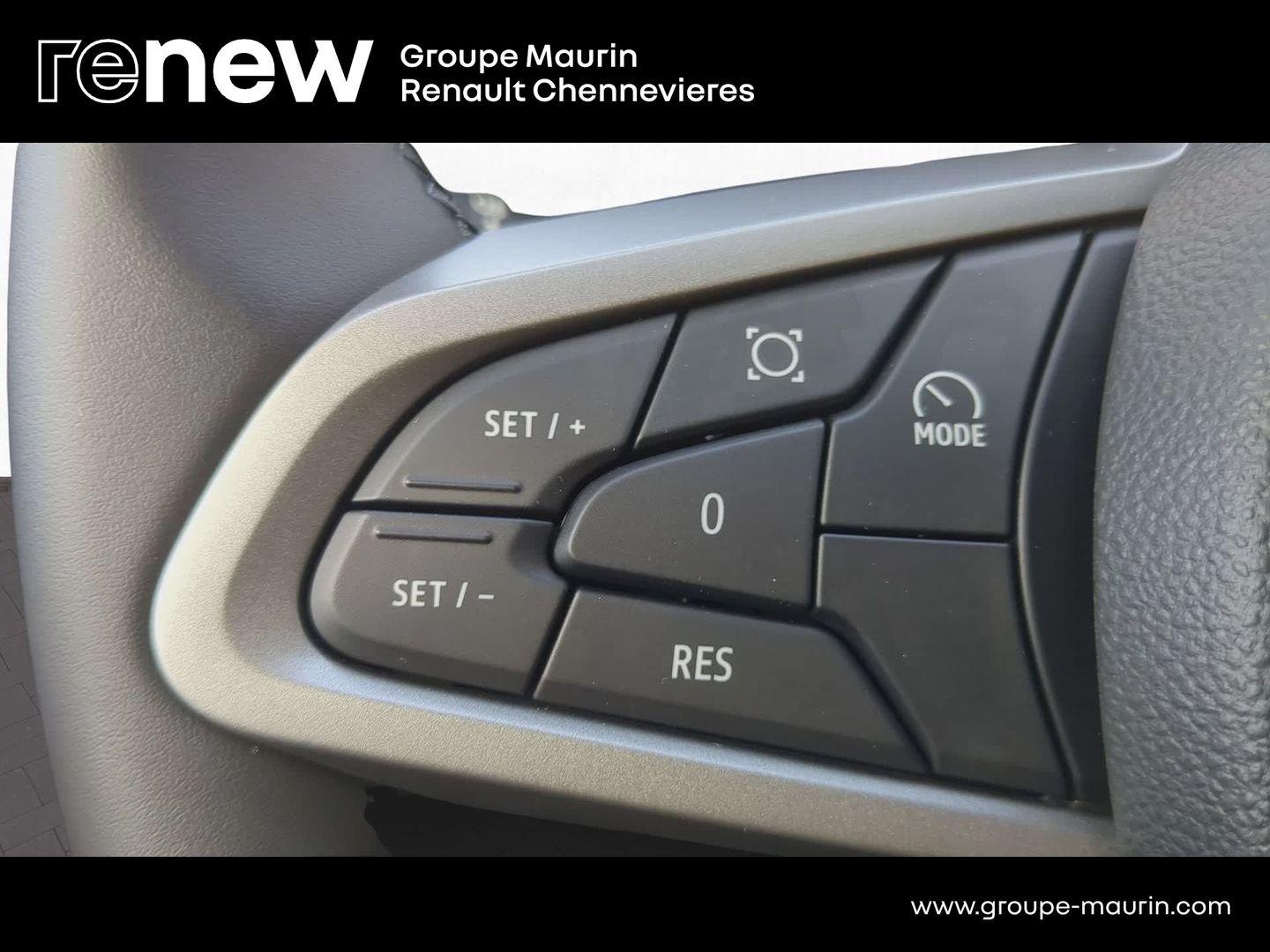 DACIA Duster 1.6 hybrid 140ch Extreme - Photo 19