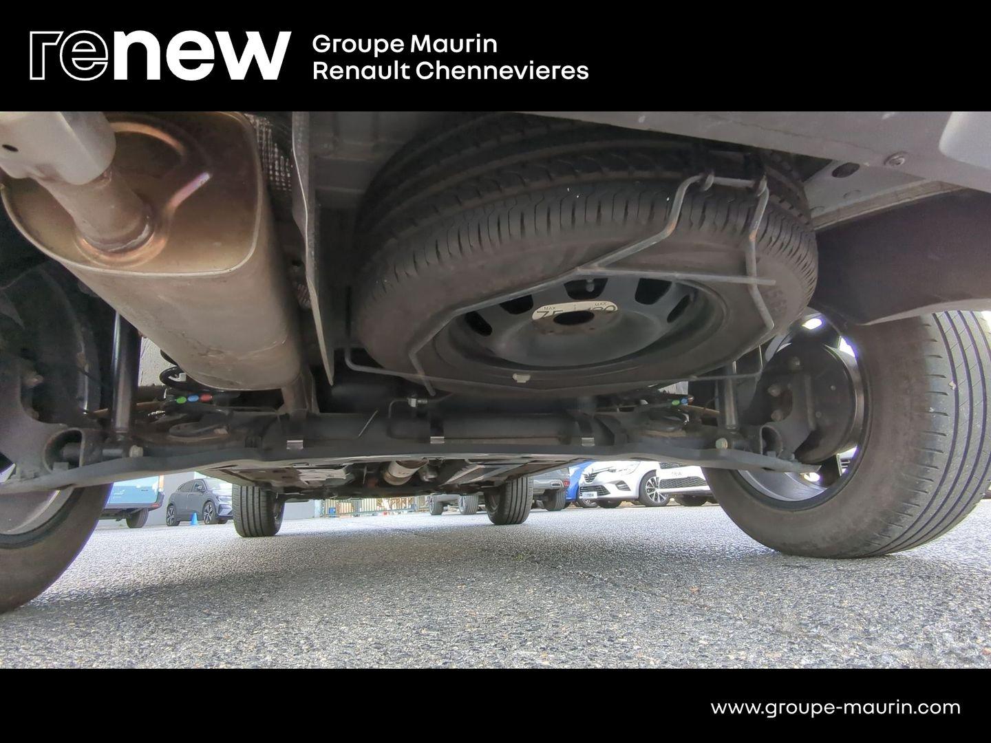 DACIA Duster 1.3 TCe 130ch FAP Prestige 4x2 E6U - Photo 13