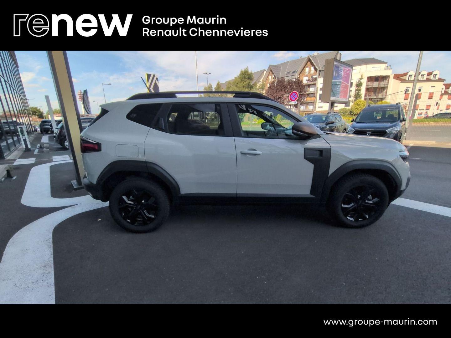 DACIA Duster 1.2 hybrid-G 150ch Extreme 4x4 - Photo 4