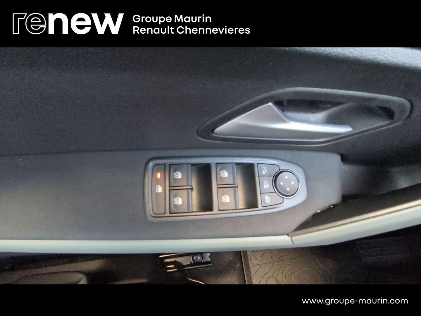 DACIA Duster 1.2 hybrid-G 150ch Extreme 4x4 - Photo 17