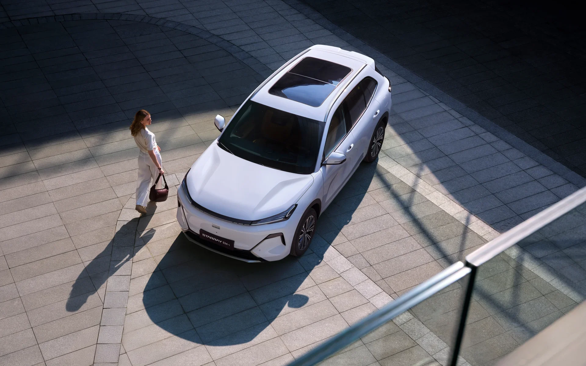 GEELY STARRAY EM-i