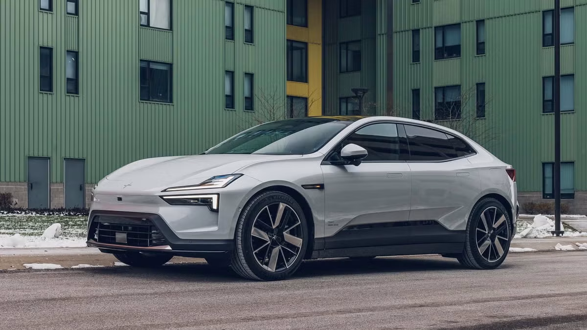 Polestar 4
