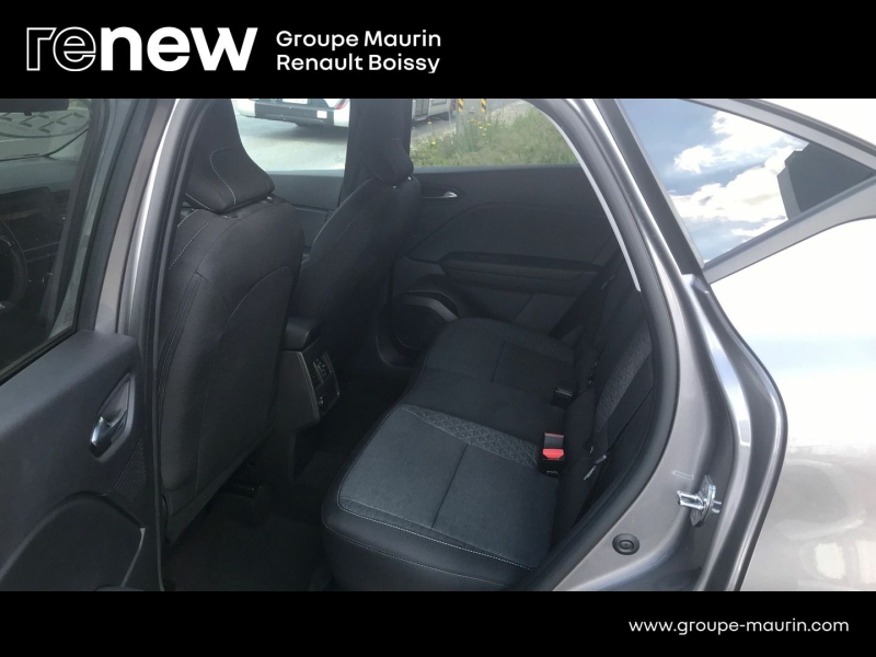 RENAULT Captur d’occasion à vendre à BOISSY-SAINT-LÉGER chez ADP (Photo 11)